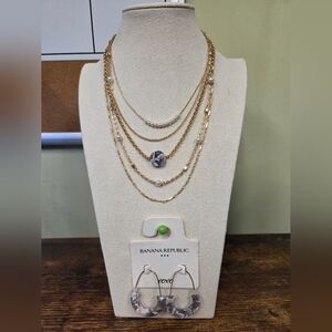 🆕️Banana Republic Layered Necklace With Marbled Acrylic and Matching Earrings